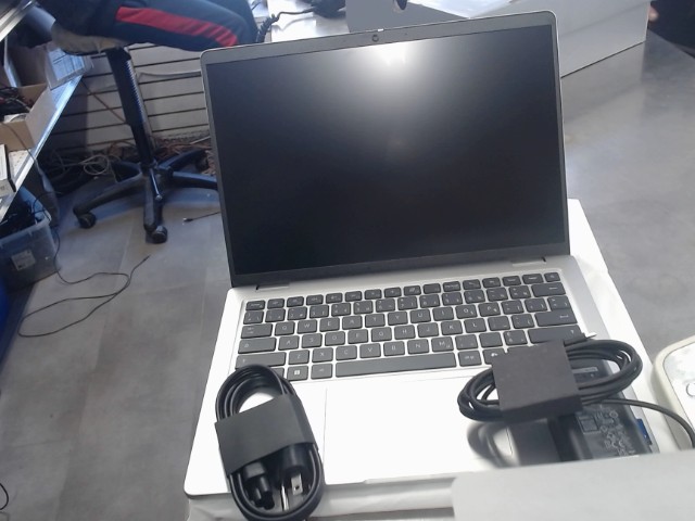 Dell pro 14 plus pb14250 laptop 14-inch