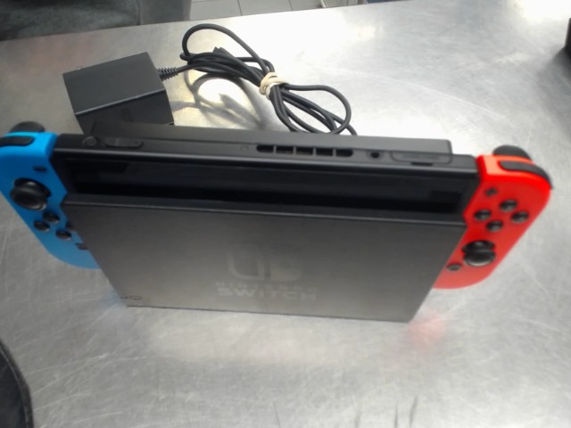 Console nitendo switch neon