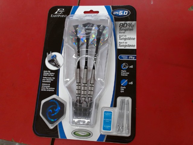 Steel tip dart set new/neuf