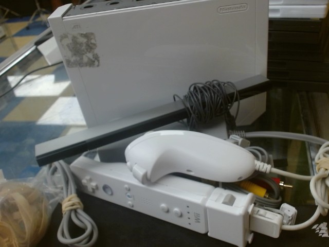 Wii complett avec 2 memory card