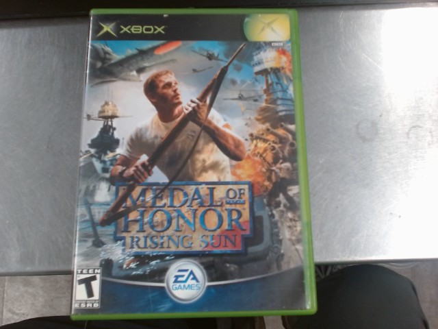 Medal of honor rising sun