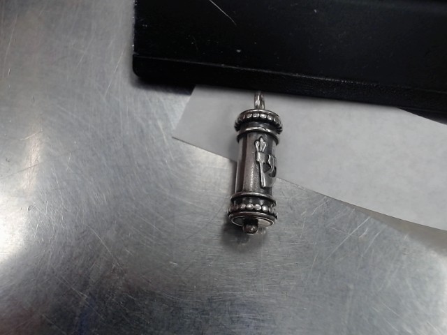 Pendentif en argent 925 dead sea scroll