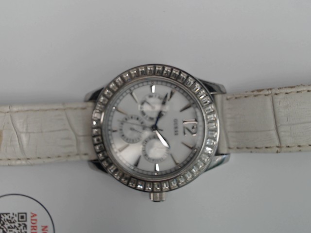 Montre guess bracelet cuir blanc