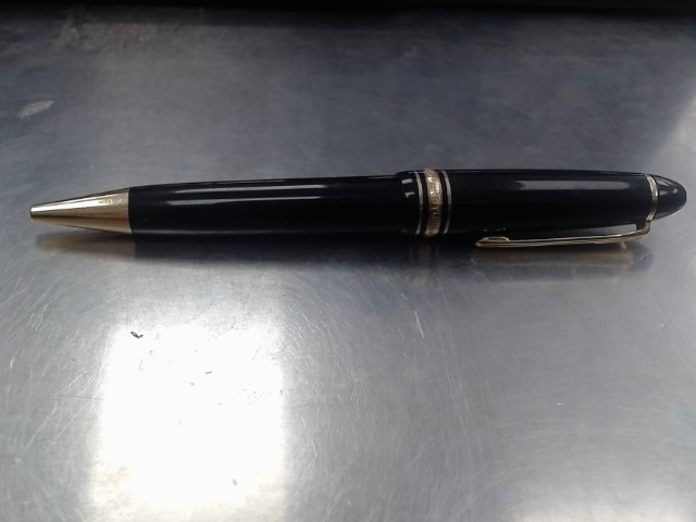 Stylo montblanc