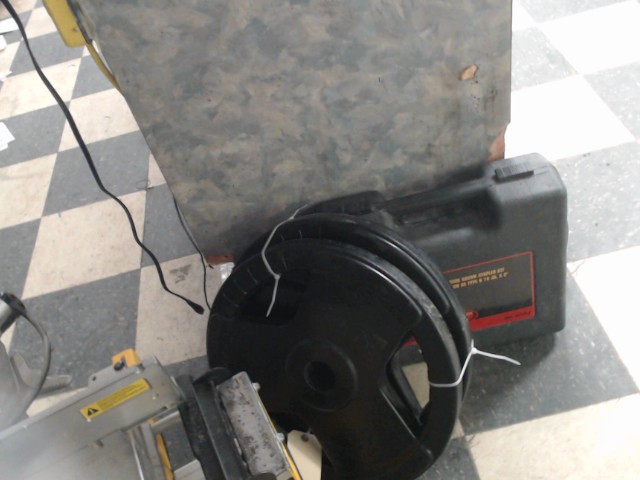 Plate pour bench