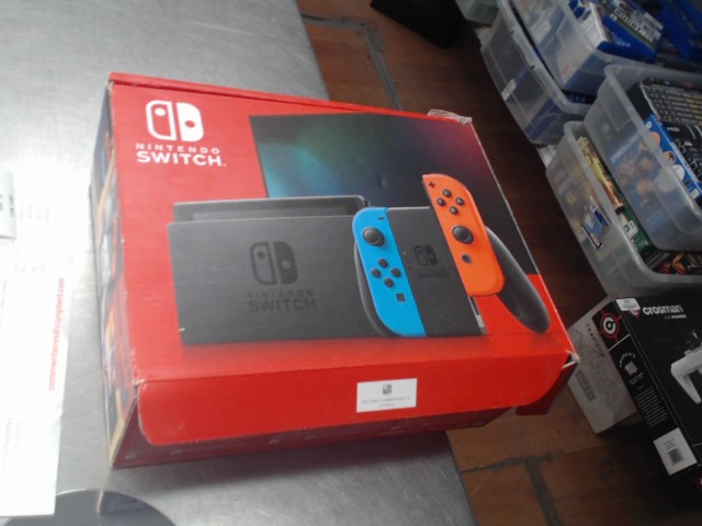 Nitendo switch dans boite achat ici