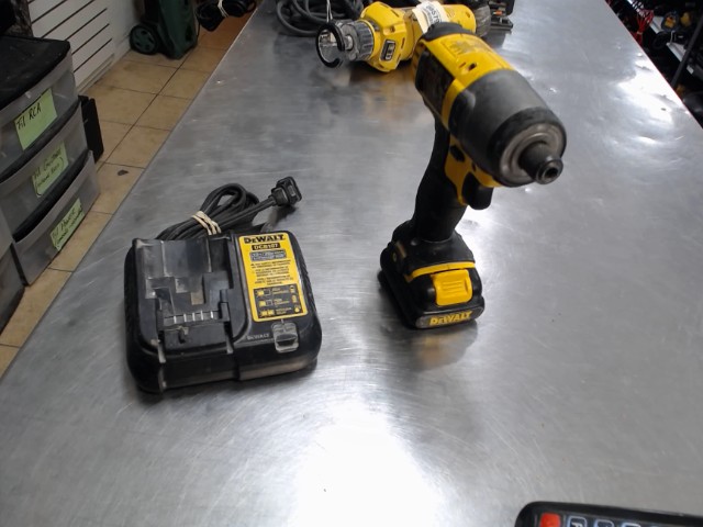 Drill 12v dewalt +  batt + charg