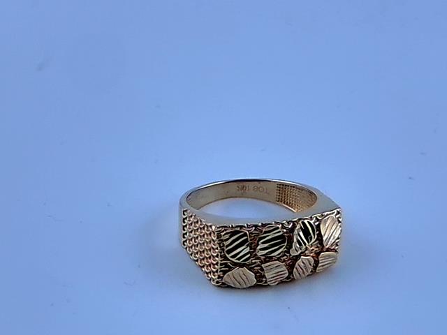 BAGUE EN OR 10KT