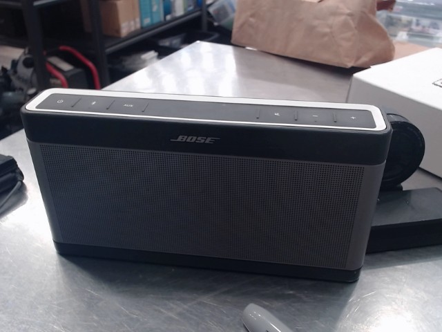 Bose avec power supply