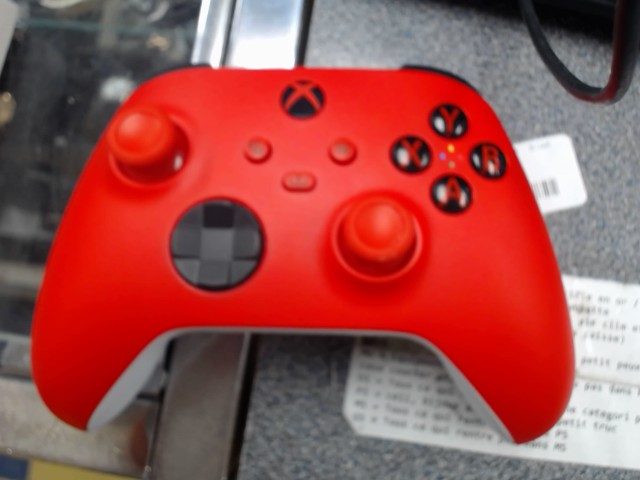 Xbox one mannette noire