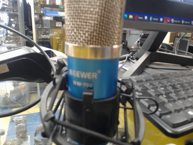 Micro avec son socle