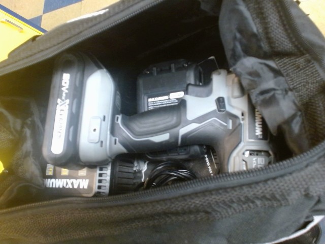 Kit drill avec 2 batterie+chargeur+sac
