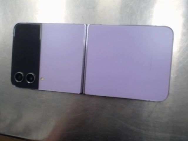 Tellephone galaxy z flip 4 128g