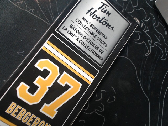 Baton nhl tim hortons bergeron 37