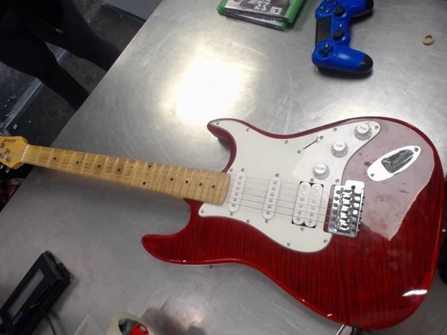 Guitate electric ashbury red flame