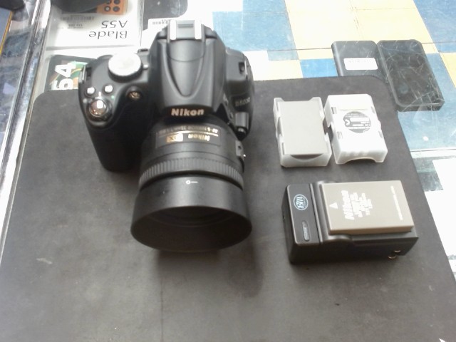 Camera avec lentill 2 batt + charg
