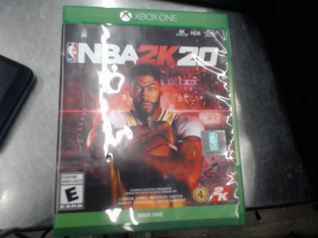 Jeu xbox one nba 2k20