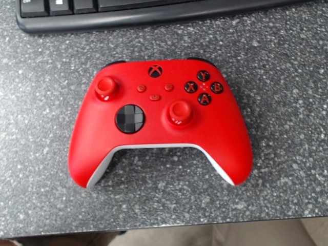 Manette de xbox series rouge