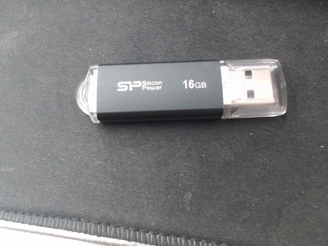 Cle usb 16gb