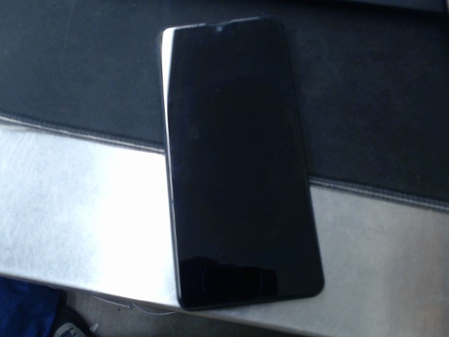 Smartphone noir pw8909