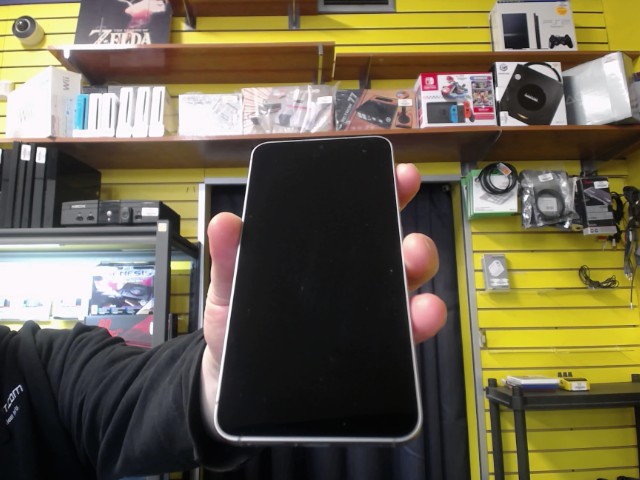 Telephone cellulaire 128go