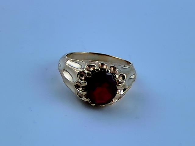 Bague en or 10kt taille 12