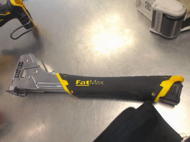 Stanley hammer stapler