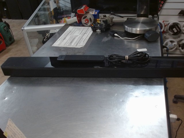 Soundbar + chargeur + man ds ms
