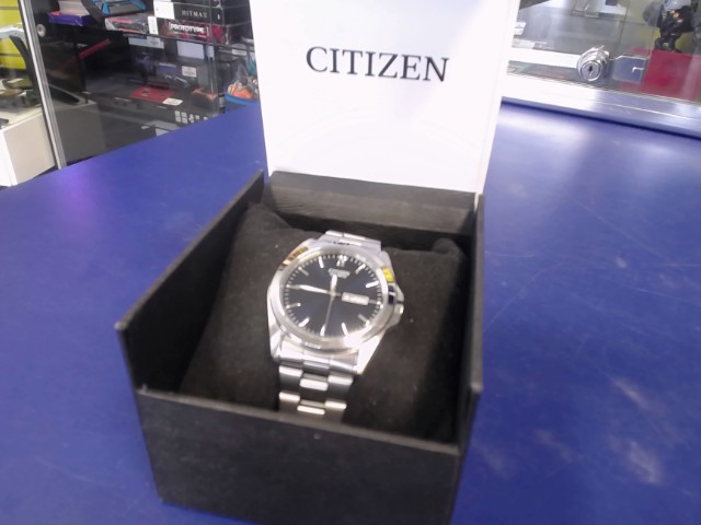 Montre ds bte dial bleu quartz