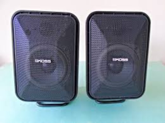 Bookshelf speakers 2way 4/8ohm 50-20000h