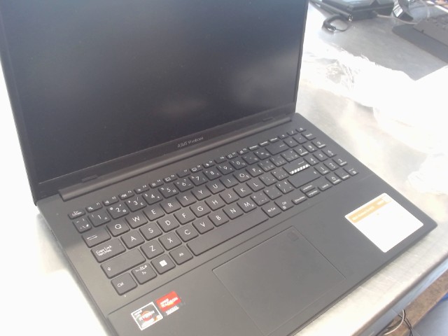 Ordi asus ryzen 5 500gb ssd 16gb 0808