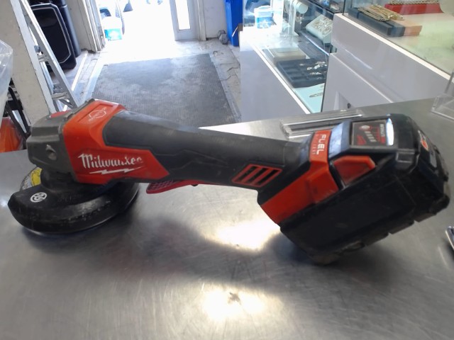 Angle grinder milwaukee + batt 6ah