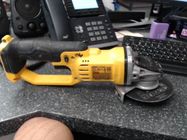 Grinder a batterie