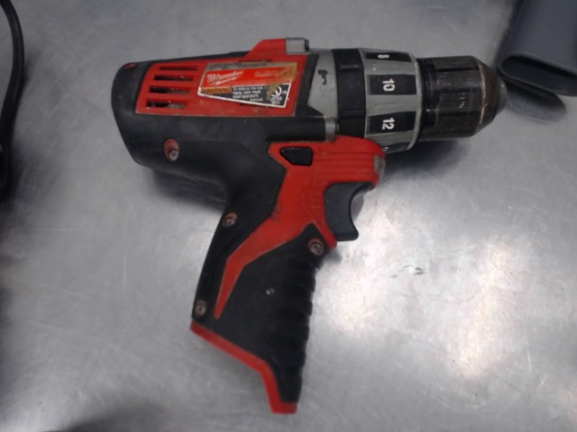 Hammerdrill 12v milwaukee