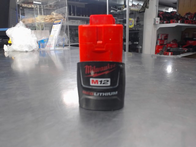 Batterie milwaukee 2ah 12v