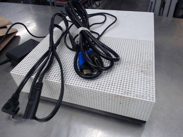 Xbox one s avec fil