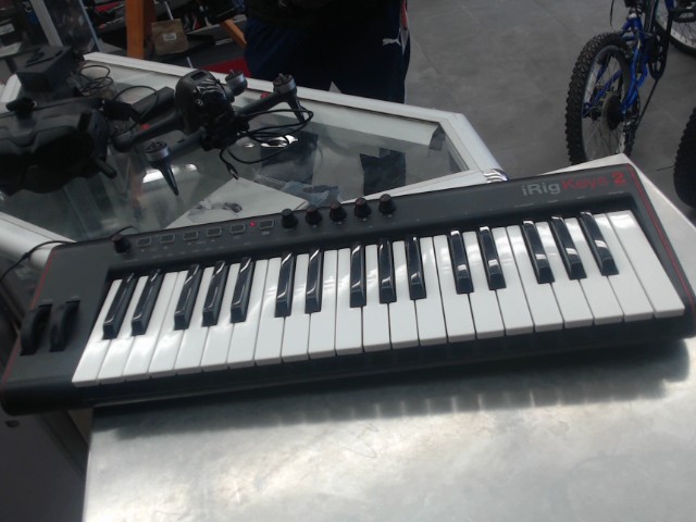 37-full-size-key controller
