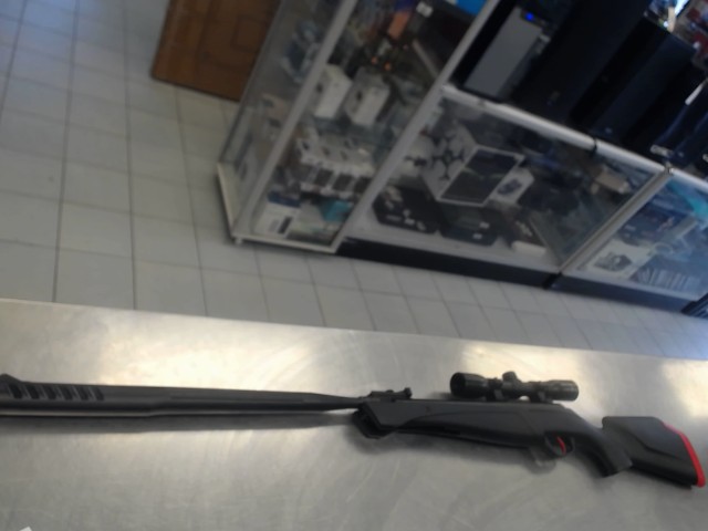 Crosman phoenix np .177 cal - 495 fps