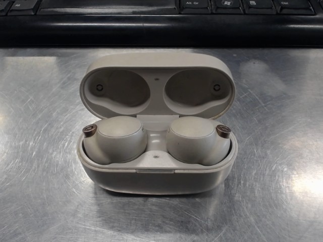 Ecouteur avec case de charge sony