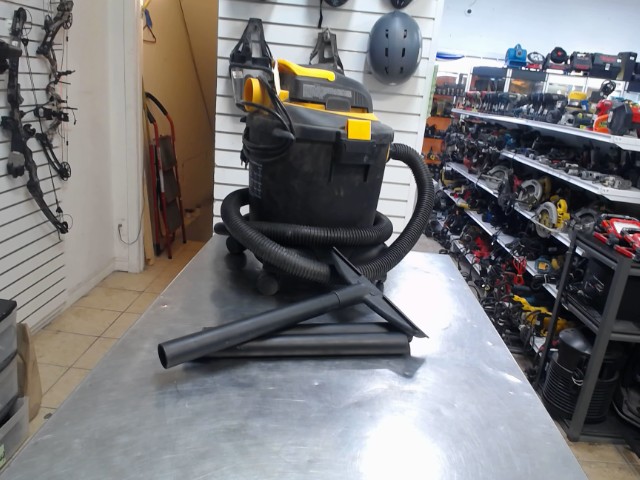 Shop vac noire/jaune + acc ds gs