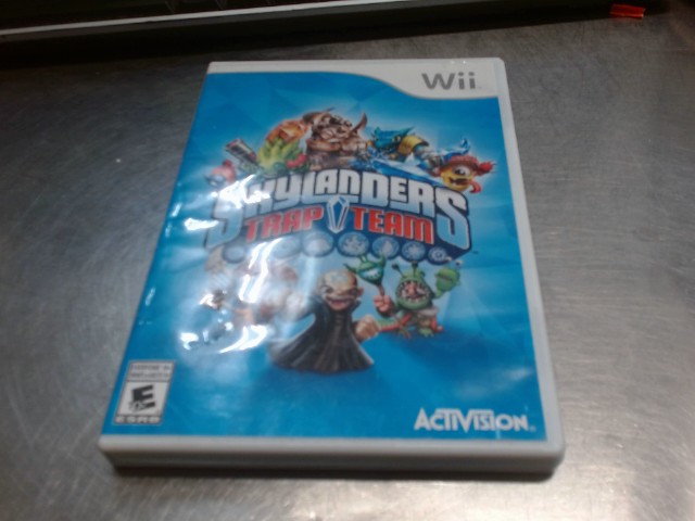 Skylanders trap team