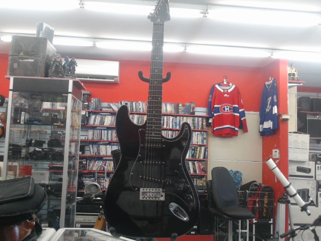 Guitare electrique style strat