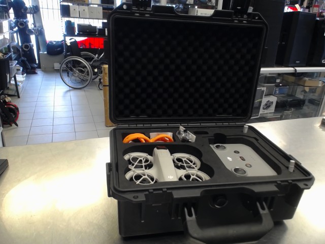 Drone dji neo fly man +batt+acc+case