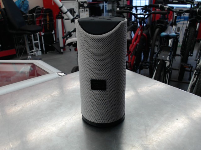 Speaker bluetooth tech1