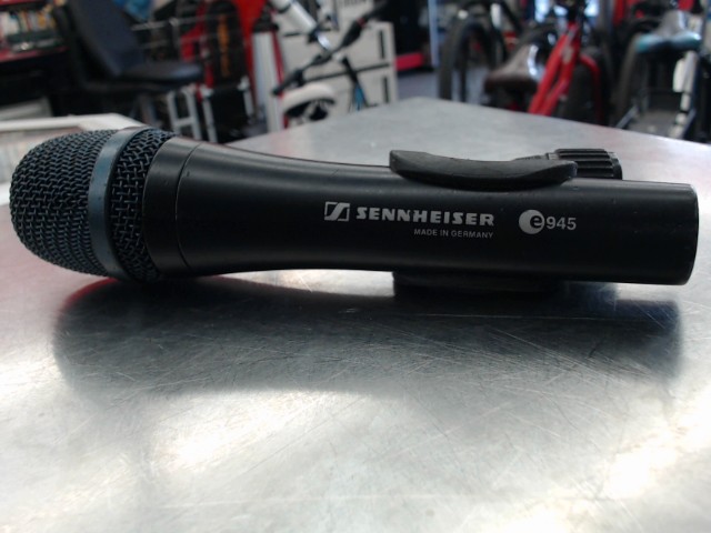 Microphone de scene noir et bleu av clip