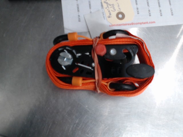 Strap a cliquets