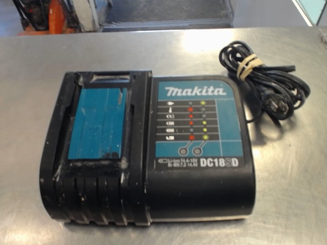 Chargeur makita