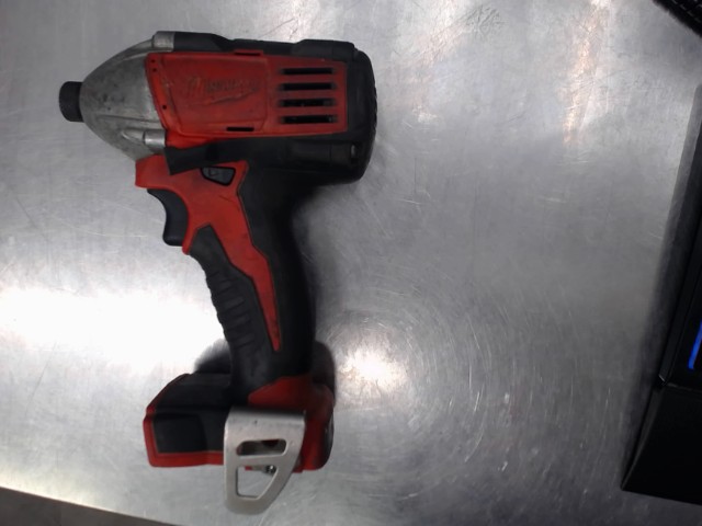 Drill impact milwaukee m18