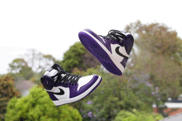 Jordan 1 court purple 2.0 size 10