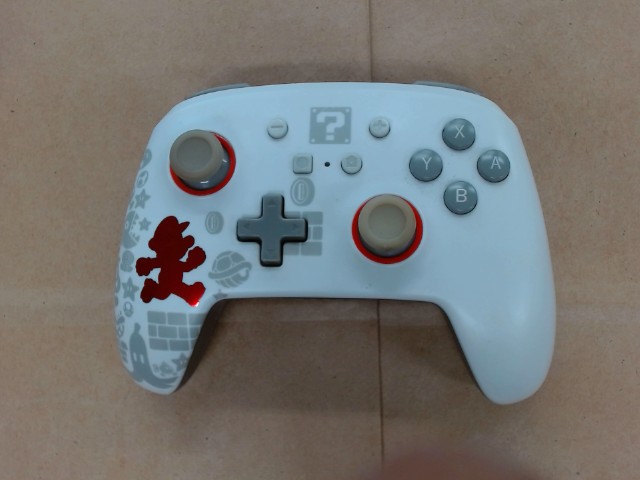 Manette pour switch mario